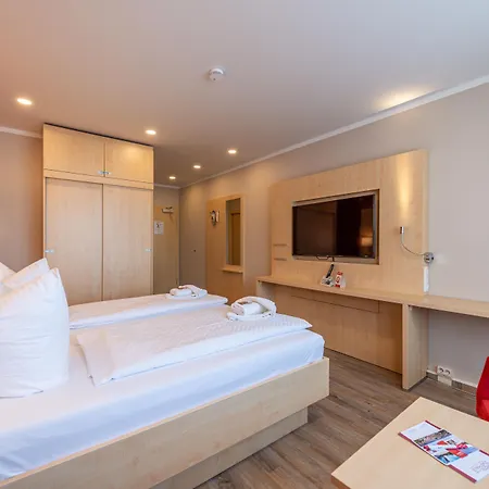 An Der Stadthalle - Hbf Hotel
